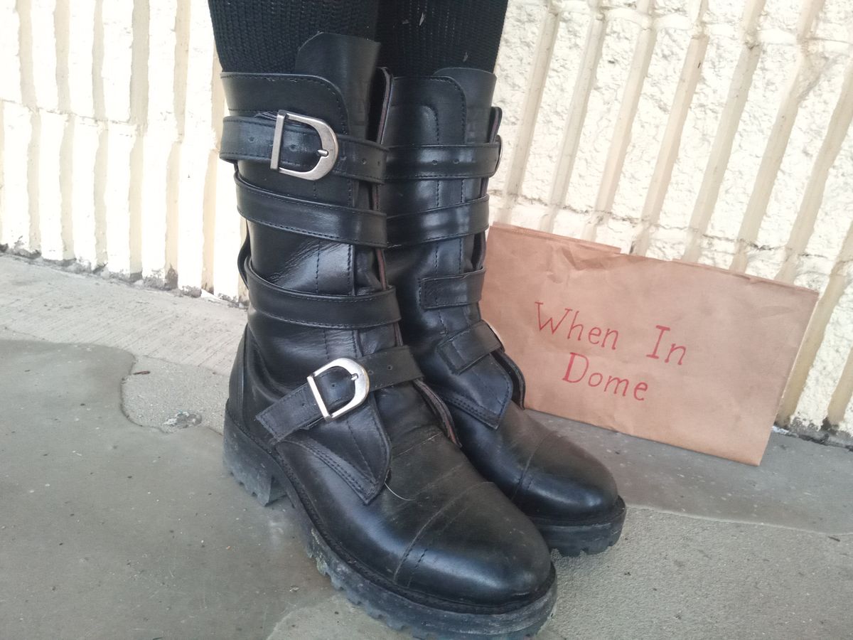 Photo by Tankerbell on November 6, 2024 of the Vintos Boots Tanker in Black Full Grain Leather.