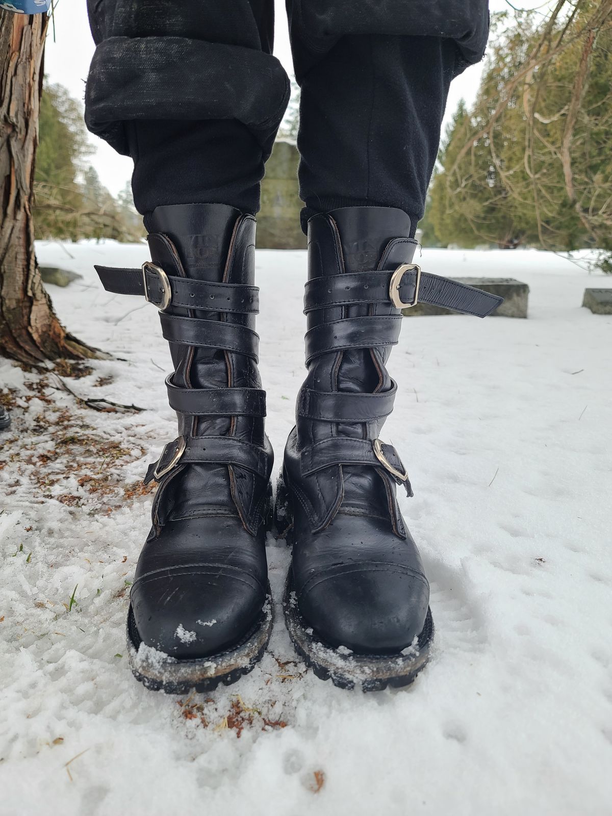Photo by Tankerbell on February 3, 2025 of the Vintos Boots Tanker in Black Full Grain Leather.