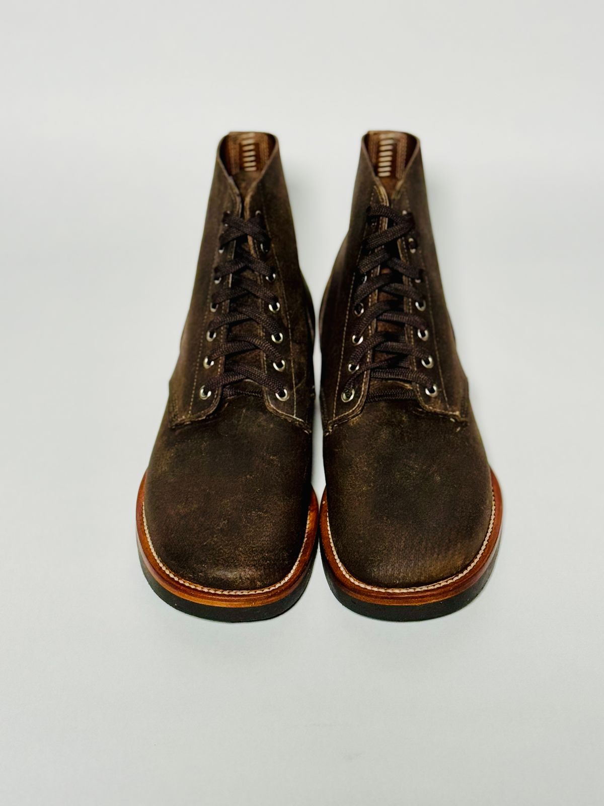 Photo by bconner2112 on November 30, 2025 of the Johnny Works Retro Work Boot in Natural Rough Out.