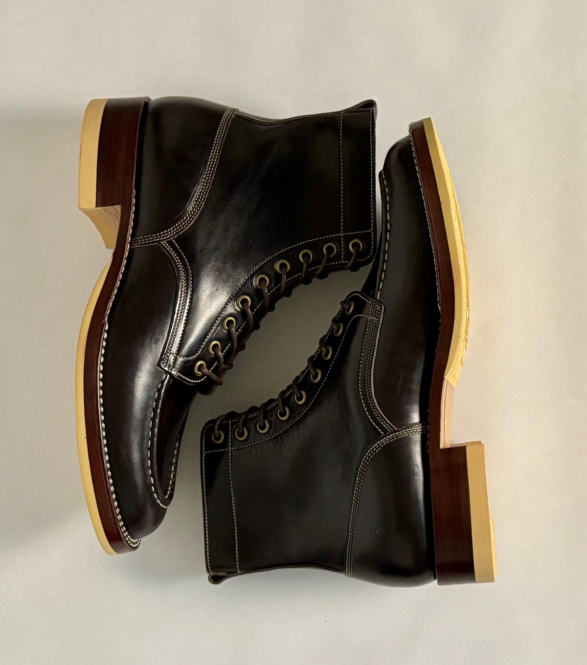 Photo by bconner2112 on September 2, 2025 of the Onderhoud MC01 Moc Toe Boot in Maryam T. Moro Horsebutt.