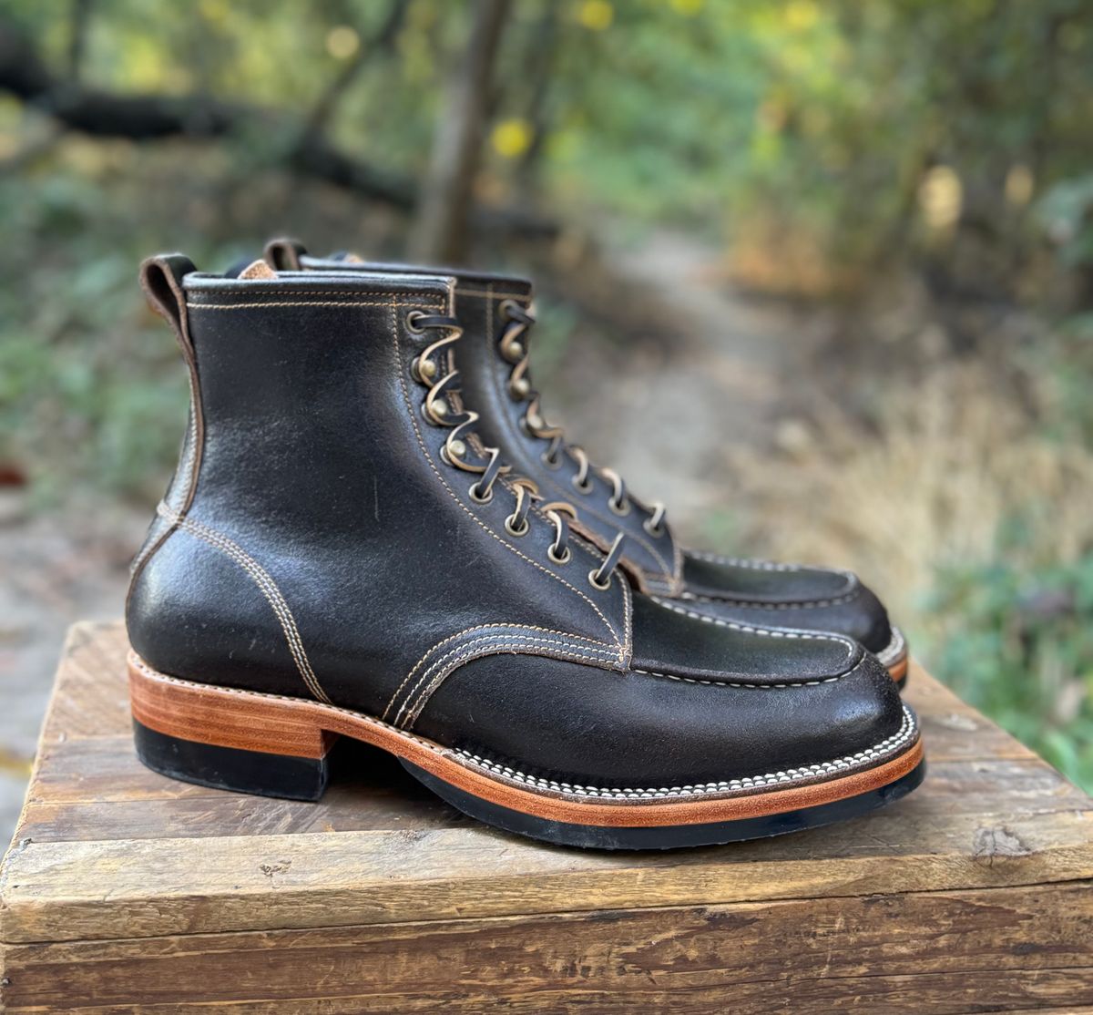 Photo by bconner2112 on October 2, 2025 of the Fortis Boots Moc Toe in Horween Java Waxed Flesh.