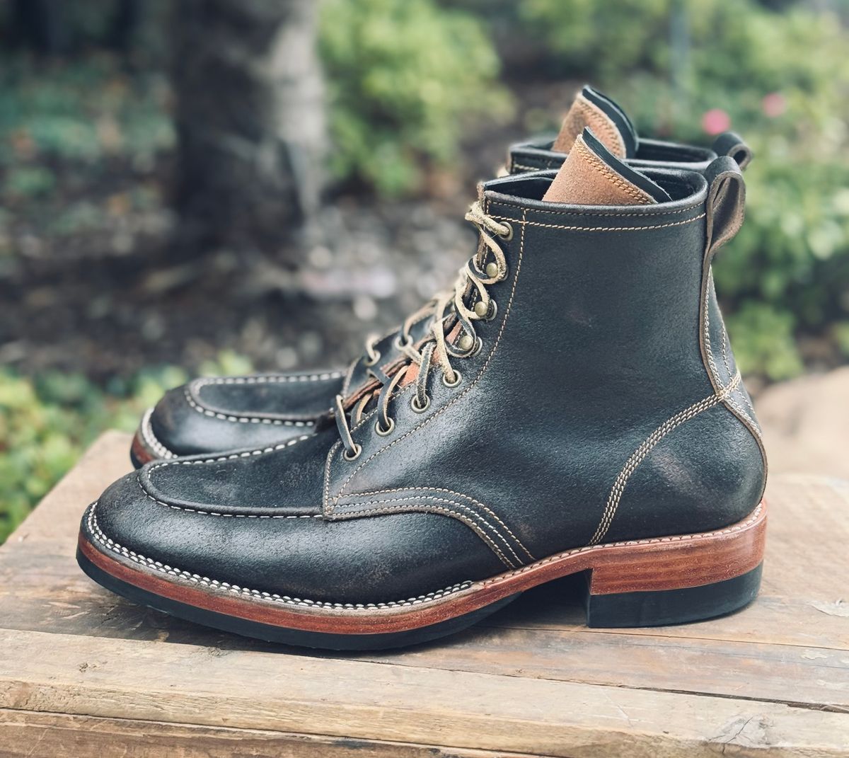Photo by bconner2112 on December 1, 2025 of the Fortis Boots Moc Toe in Horween Java Waxed Flesh.