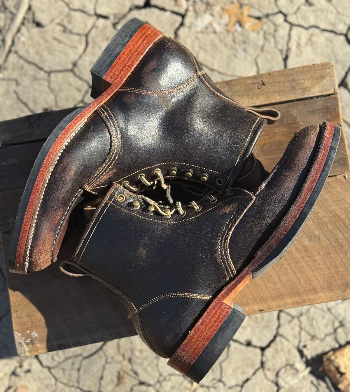 Photo by bconner2112 on January 2, 2026 of the Fortis Boots Moc Toe in Horween Java Waxed Flesh.