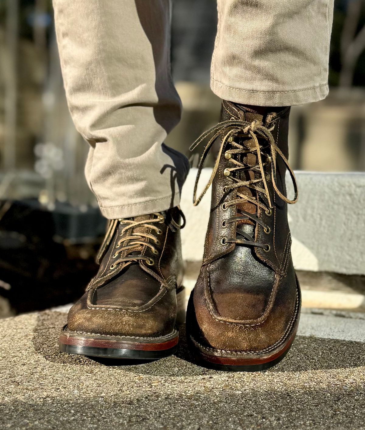 Photo by bconner2112 on February 4, 2026 of the Fortis Boots Moc Toe in Horween Java Waxed Flesh.
