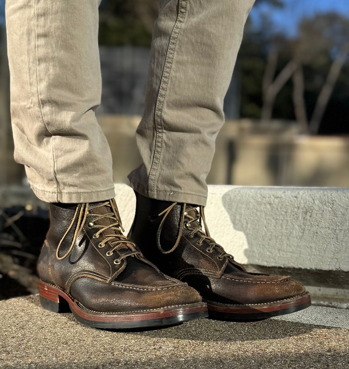 Photo by bconner2112 on February 4, 2026 of the Fortis Boots Moc Toe in Horween Java Waxed Flesh.