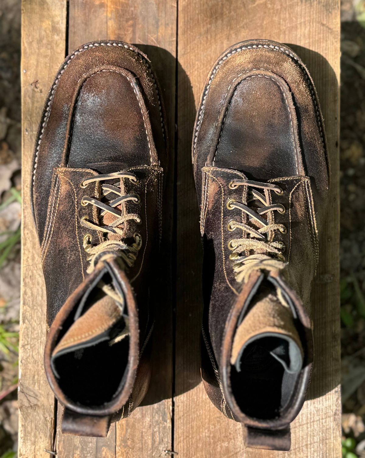 Photo by bconner2112 on April 2, 2026 of the Fortis Boots Moc Toe in Horween Java Waxed Flesh.