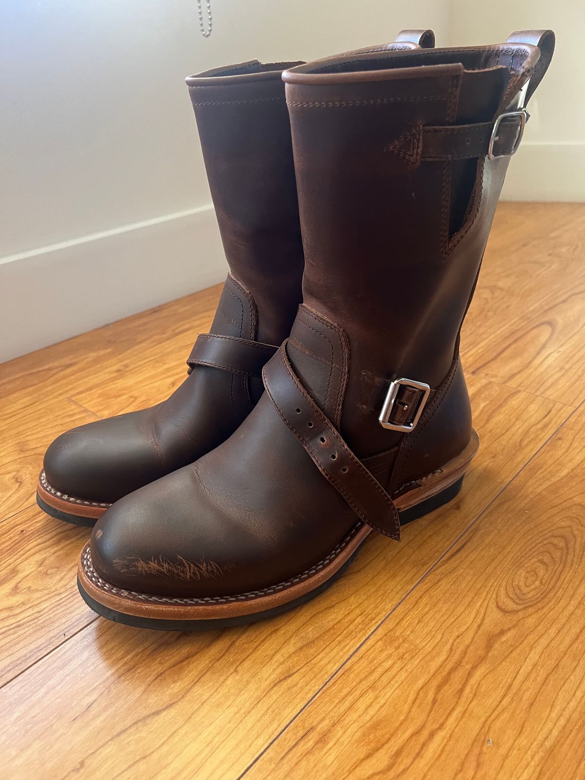 Photo by DrJohnCrunch on November 5, 2024 of the Crush on Retro Engineer in Brown Cowhide.