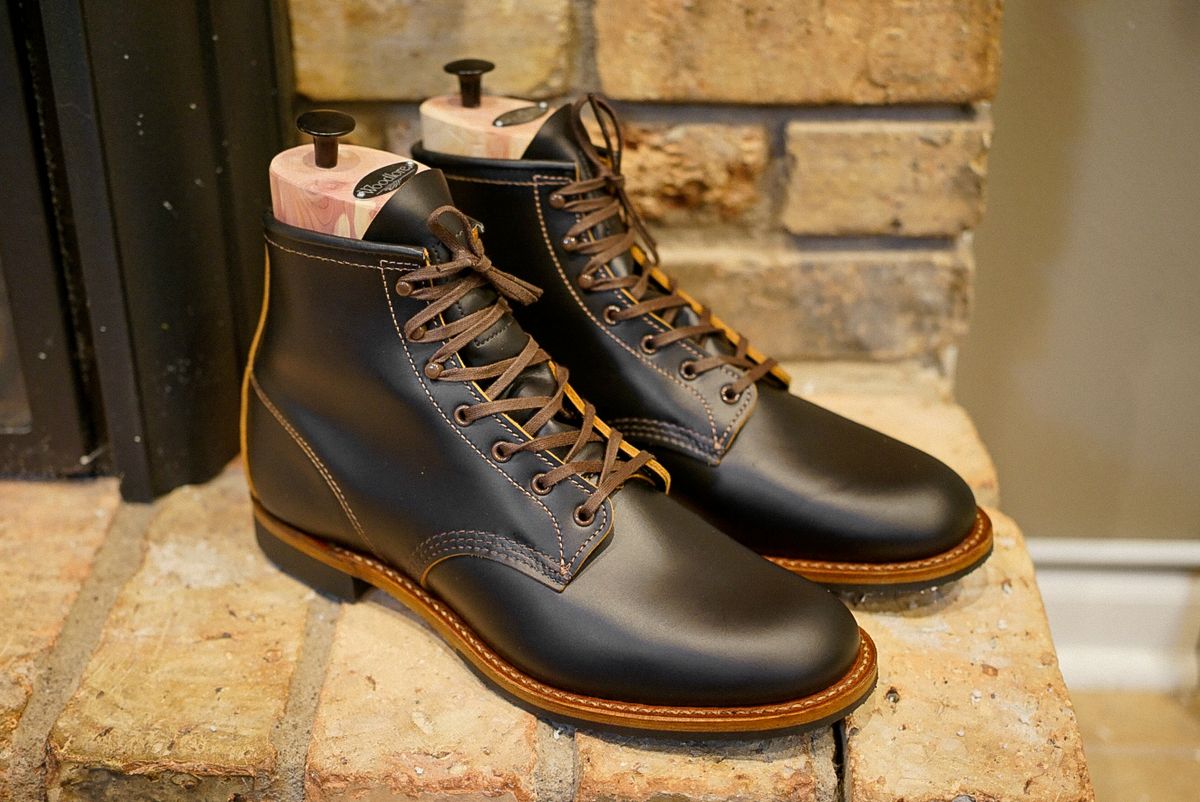 Photo by fancyfootwork15 on December 21, 2024 of the Red Wing Beckman in S.B. Foot Black Klondike.