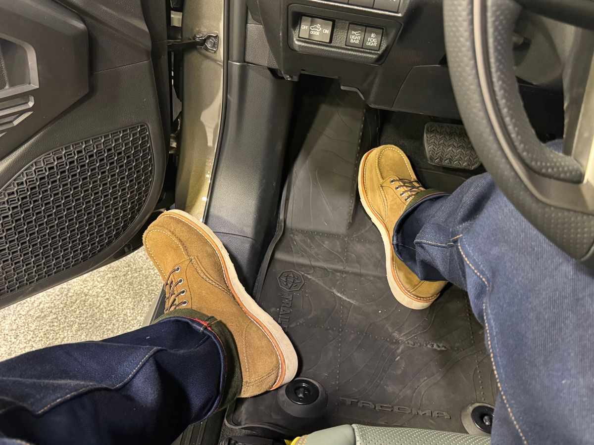 Photo by fancyfootwork15 on January 3, 2026 of the Red Wing 6-Inch Classic Moc in S.B. Foot Olive Mohave Roughout.