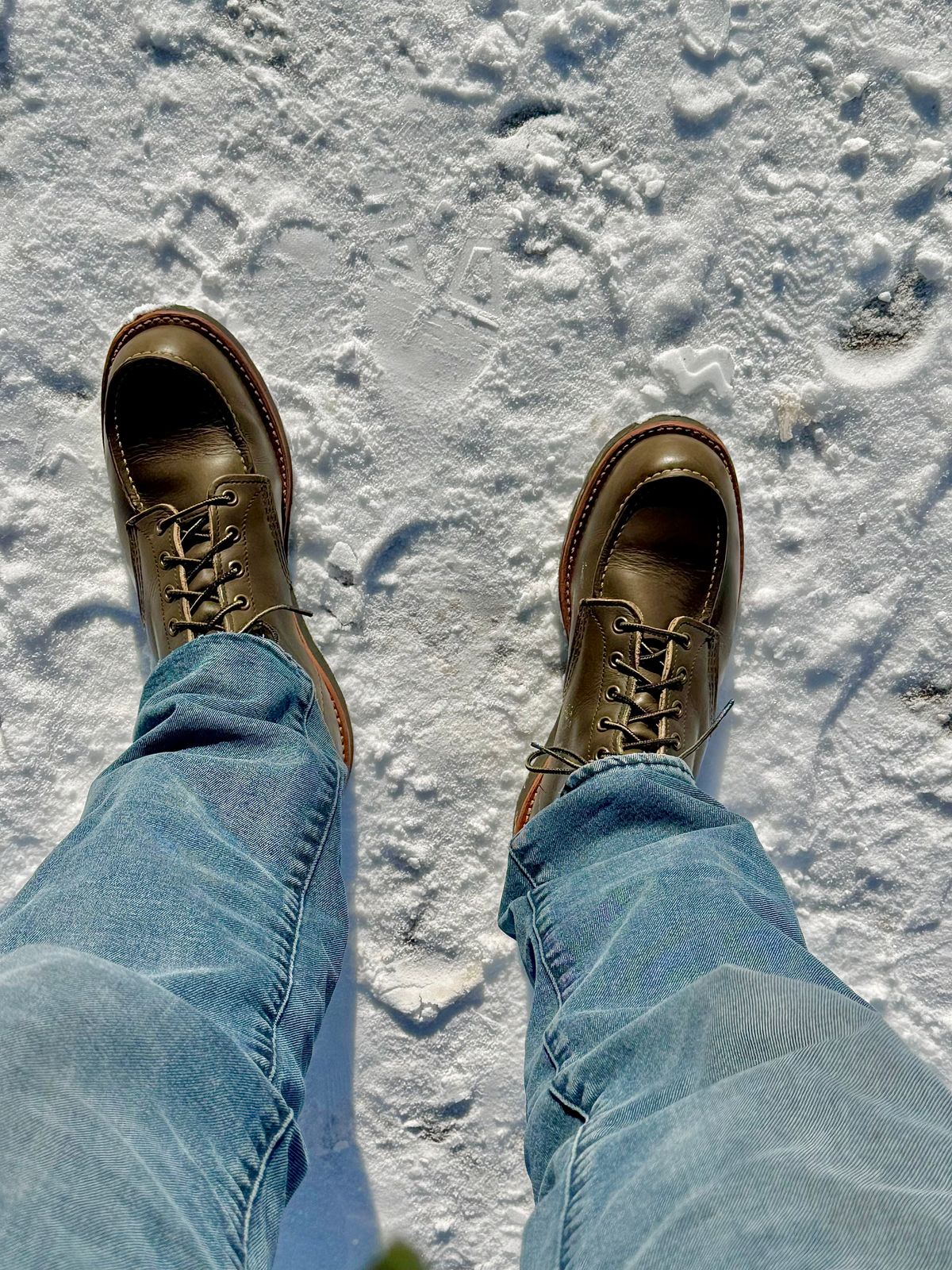 Photo by fancyfootwork15 on December 7, 2025 of the Red Wing 6-Inch Classic Moc in S.B. Foot Alpine Portage.