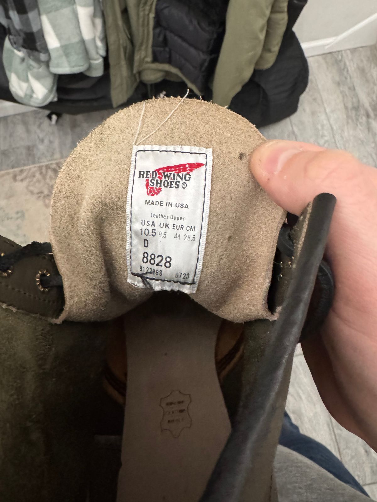 Photo by fancyfootwork15 on January 25, 2025 of the Red Wing 6-Inch Classic Moc in S.B. Foot Alpine Portage.