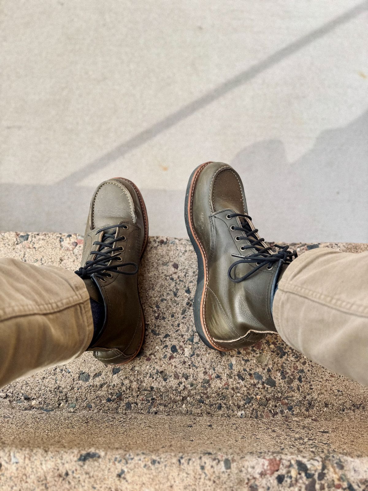 Photo by fancyfootwork15 on March 20, 2026 of the Red Wing 6-Inch Classic Moc in S.B. Foot Alpine Portage.