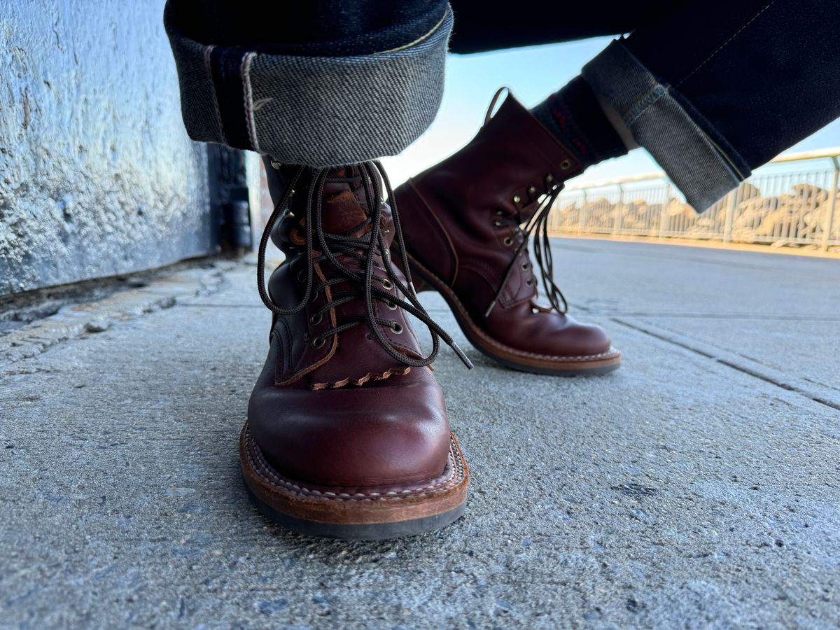 Photo by AlexB on November 2, 2024 of the White's Farmer/Rancher in Seidel Red Dog Oil Tan.