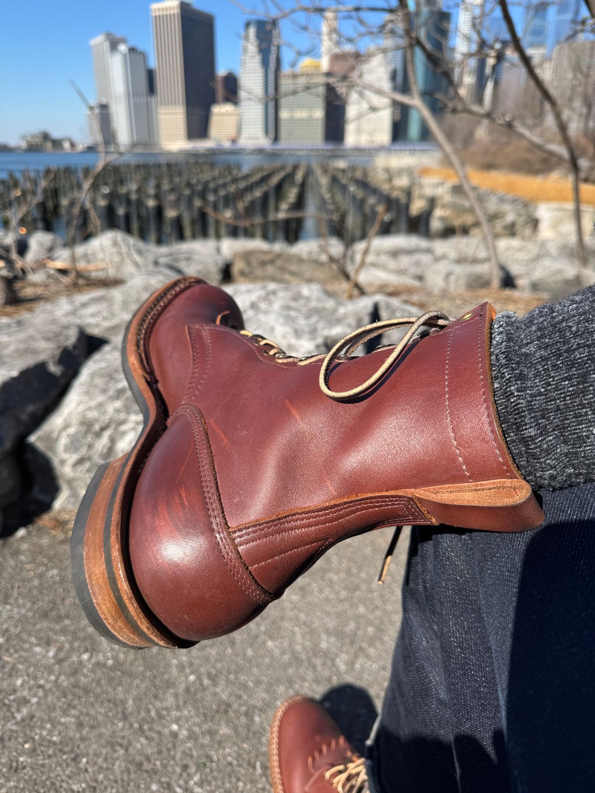 Photo by AlexB on February 23, 2025 of the White's Farmer/Rancher in Seidel Red Dog Oil Tan.