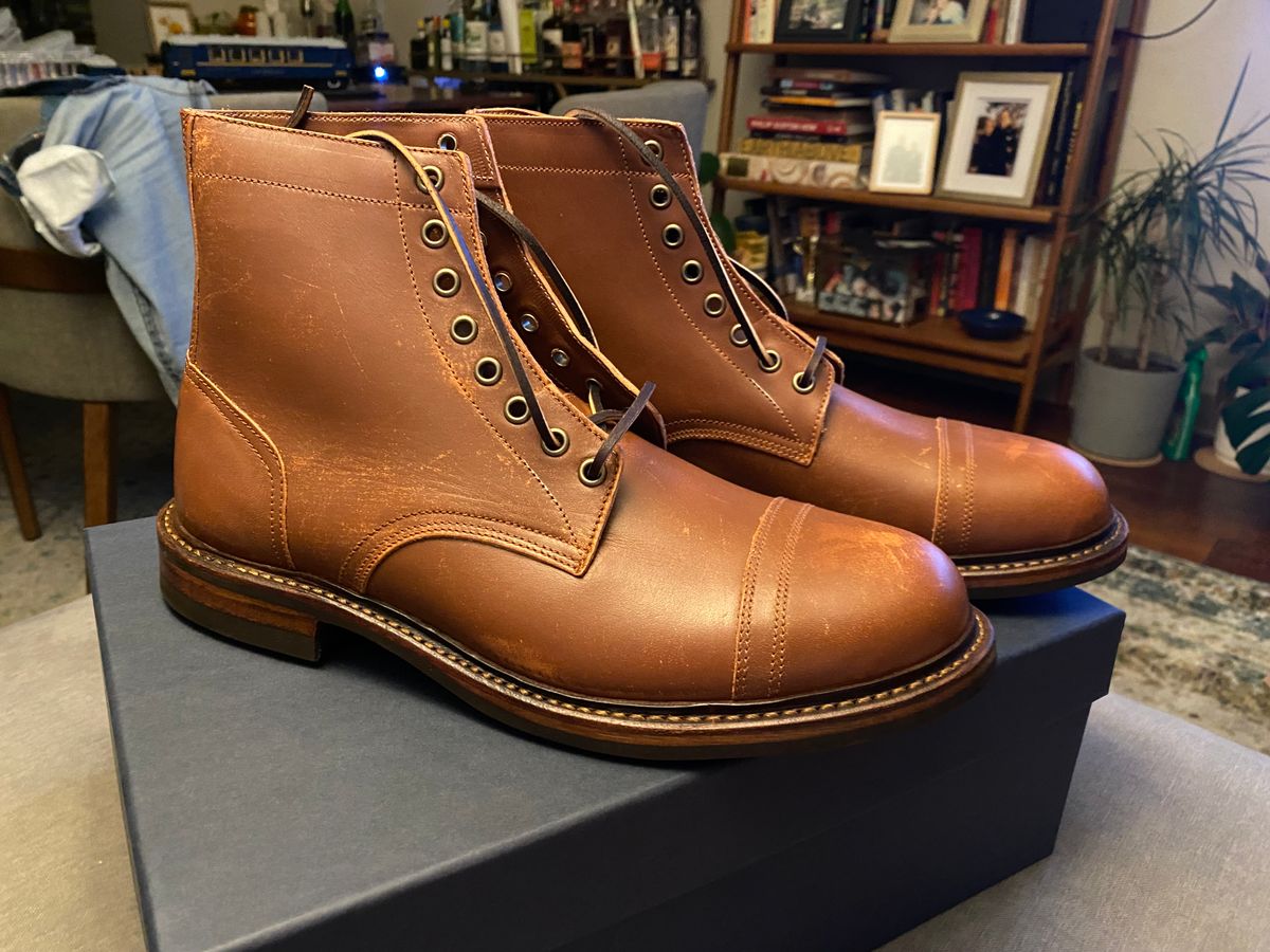 Photo by fogbreaker on May 29, 2024 of the Oak Street Bootmakers Trench Boot in Walnut Overdye Camello Asportabile.