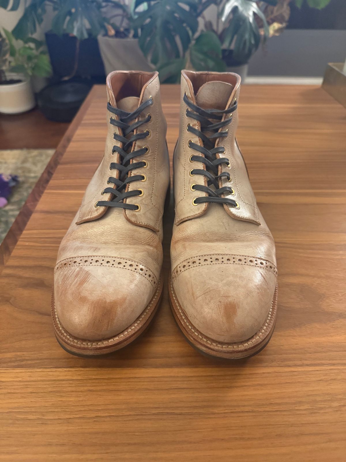 Photo by fogbreaker on January 8, 2025 of the Grant Stone Garrison Boot in Conceria Walpier Ghost Buttero.