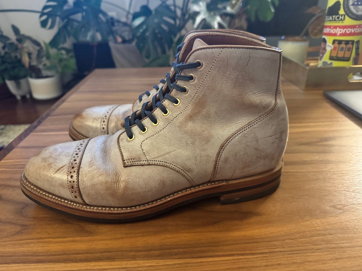 Photo by fogbreaker on January 8, 2025 of the Grant Stone Garrison Boot in Conceria Walpier Ghost Buttero.