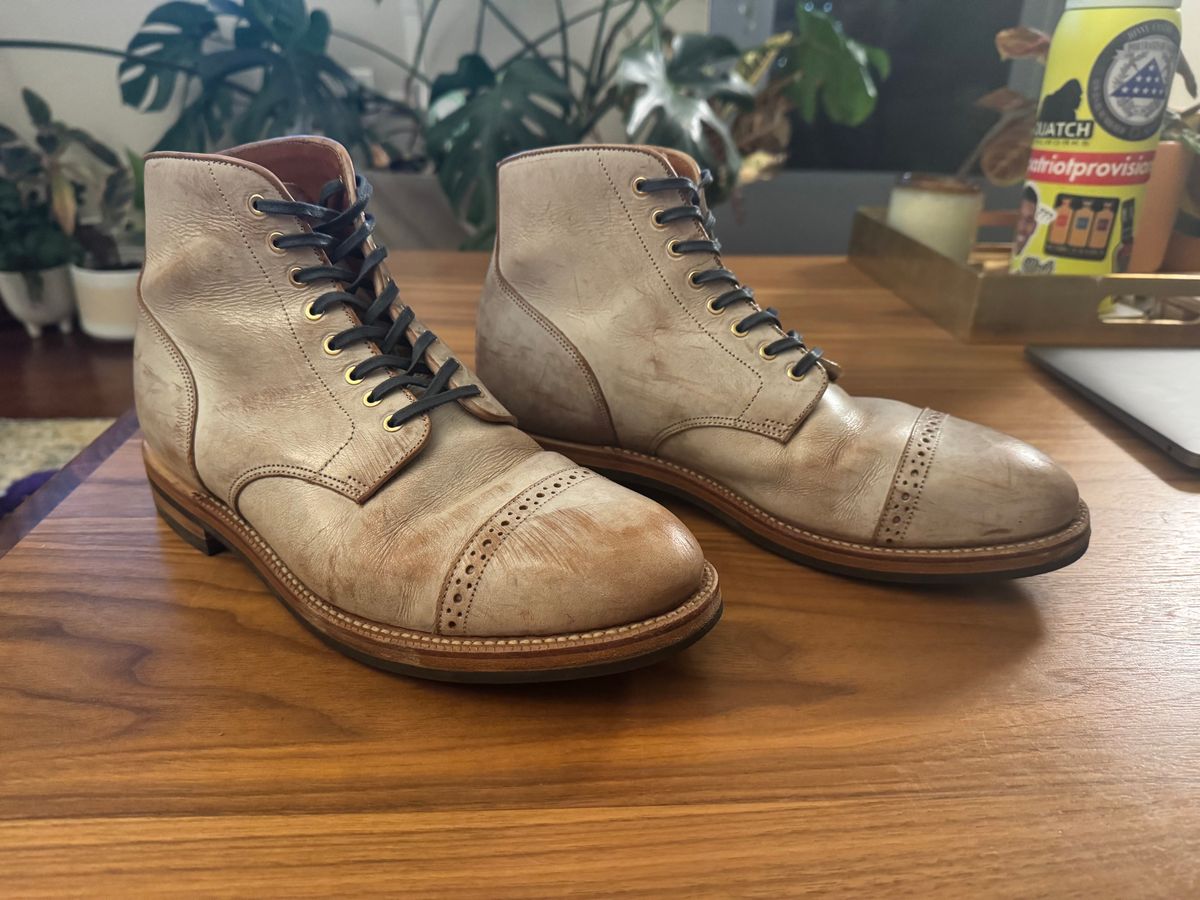 Photo by fogbreaker on January 8, 2025 of the Grant Stone Garrison Boot in Conceria Walpier Ghost Buttero.