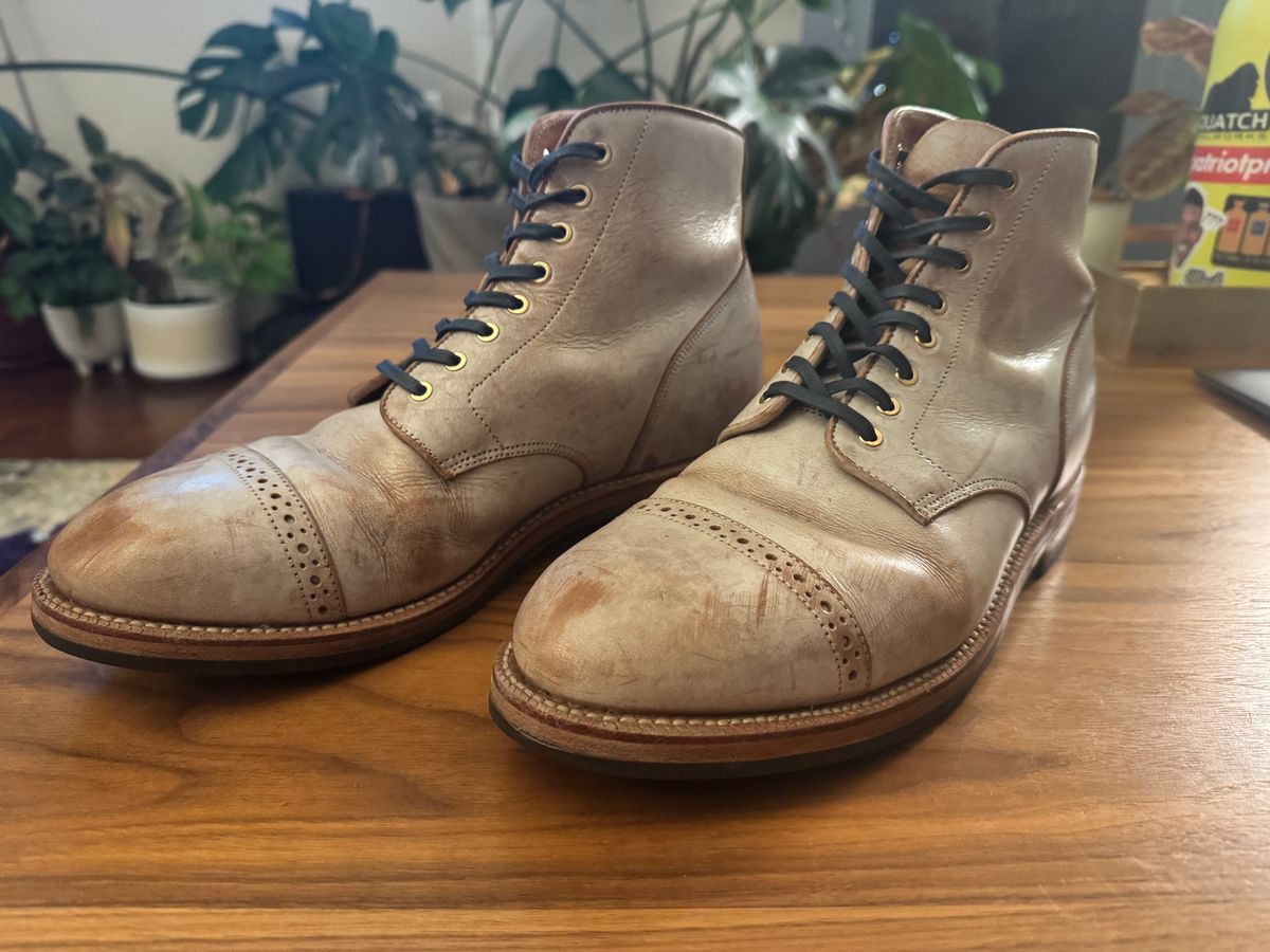 Photo by fogbreaker on January 8, 2025 of the Grant Stone Garrison Boot in Conceria Walpier Ghost Buttero.