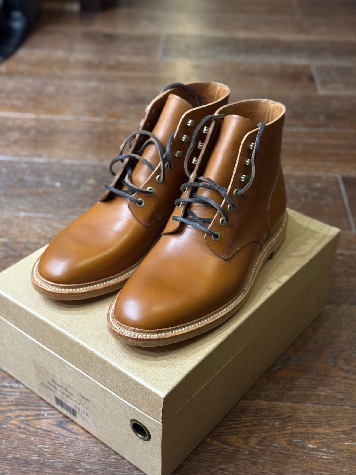Photo by tak_rain on January 16, 2025 of the Grant Stone Diesel Boot in Badalassi Carlo Saddle Tan Minerva.