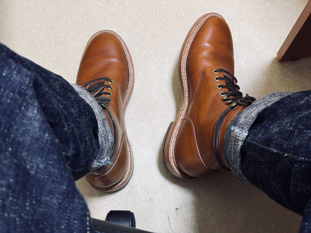 Photo by tak_rain on February 6, 2025 of the Grant Stone Diesel Boot in Badalassi Carlo Saddle Tan Minerva.