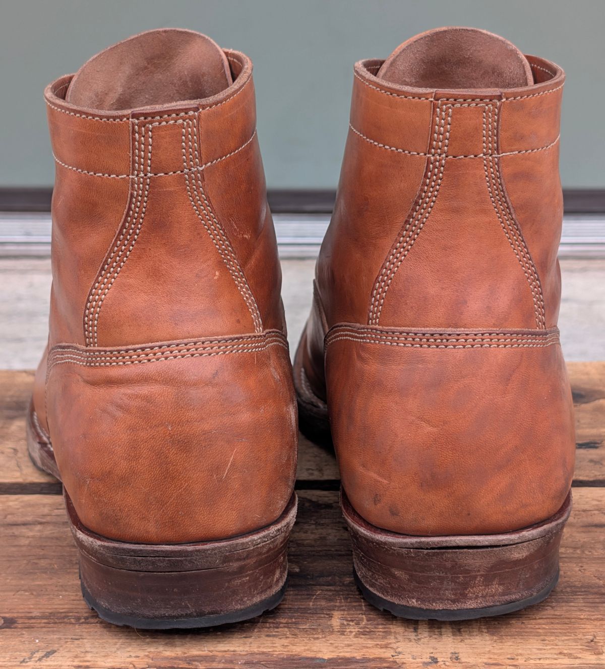 Photo by mburesh on January 5, 2026 of the Jakkrabbits Ivories Boot in Maryam Natural Horsebutt.