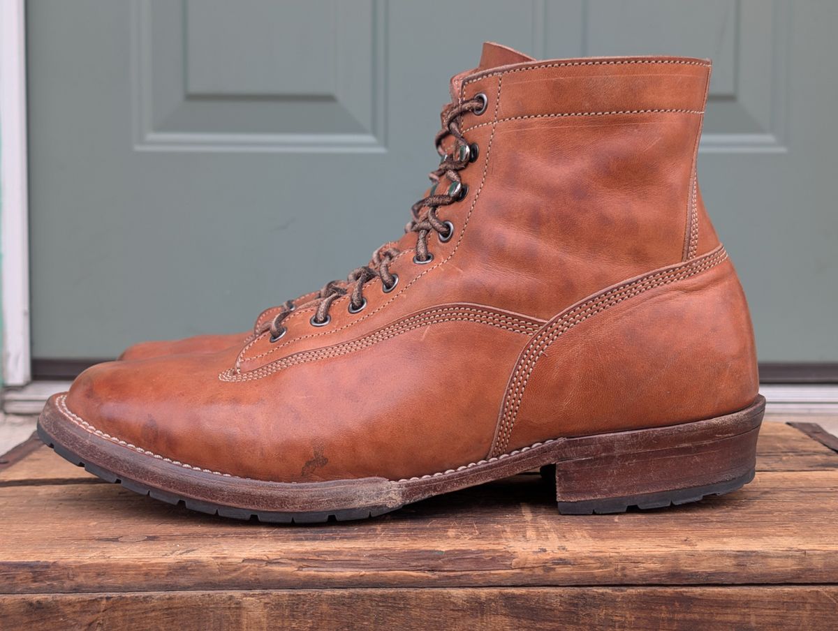 Photo by mburesh on January 5, 2026 of the Jakkrabbits Ivories Boot in Maryam Natural Horsebutt.