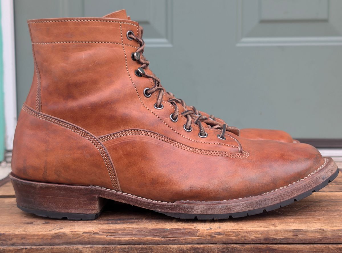 Photo by mburesh on January 5, 2026 of the Jakkrabbits Ivories Boot in Maryam Natural Horsebutt.