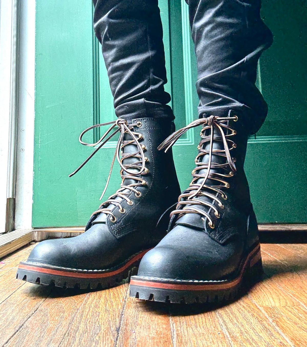 Photo by tachanka on May 7, 2025 of the Nicks Overlander in Seidel MaxSupport Black.