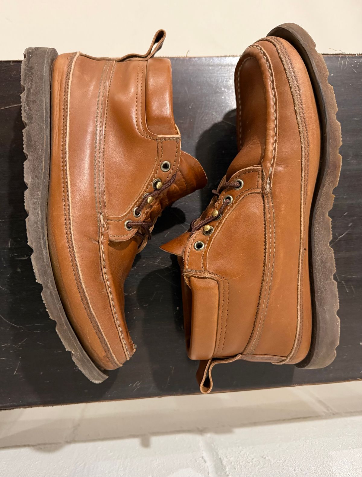 Photo by Chainstitch_1893 on March 6, 2026 of the Russell Moccasin Co. Traveling Sportsman in Tanneries Haas Tan French Veal.