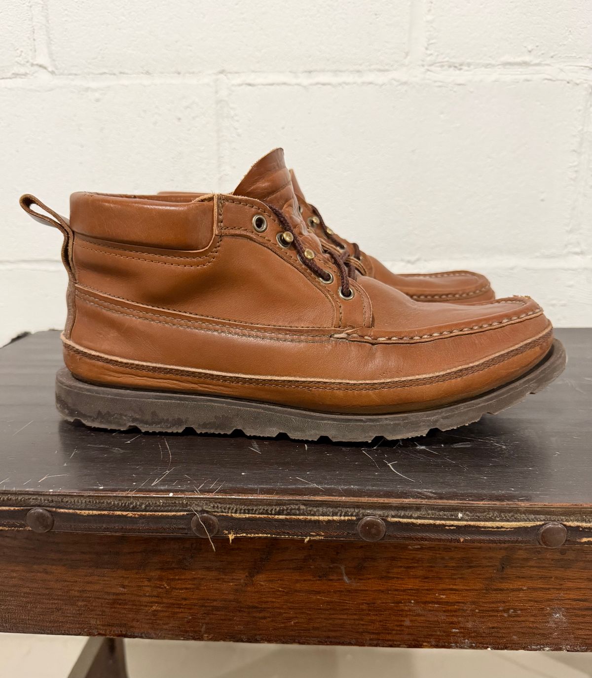 Photo by Chainstitch_1893 on March 6, 2026 of the Russell Moccasin Co. Traveling Sportsman in Tanneries Haas Tan French Veal.