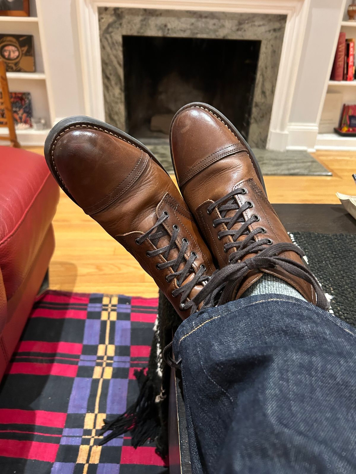 Photo by Juan on February 20, 2025 of the Thursday Captain in Brandy Hand-Finished Full Grain.