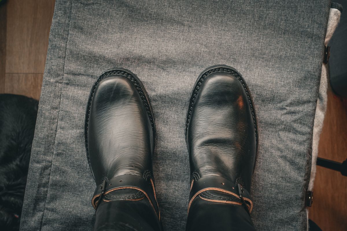 Photo by chris8leal on December 24, 2025 of the Wesco Mister Lou in Horween Black Chromexcel Horsehide.