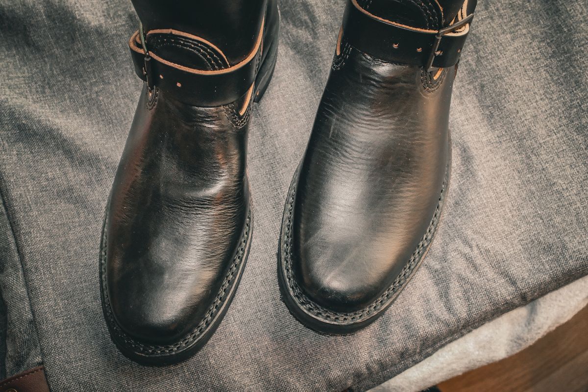 Photo by chris8leal on December 24, 2025 of the Wesco Mister Lou in Horween Black Chromexcel Horsehide.