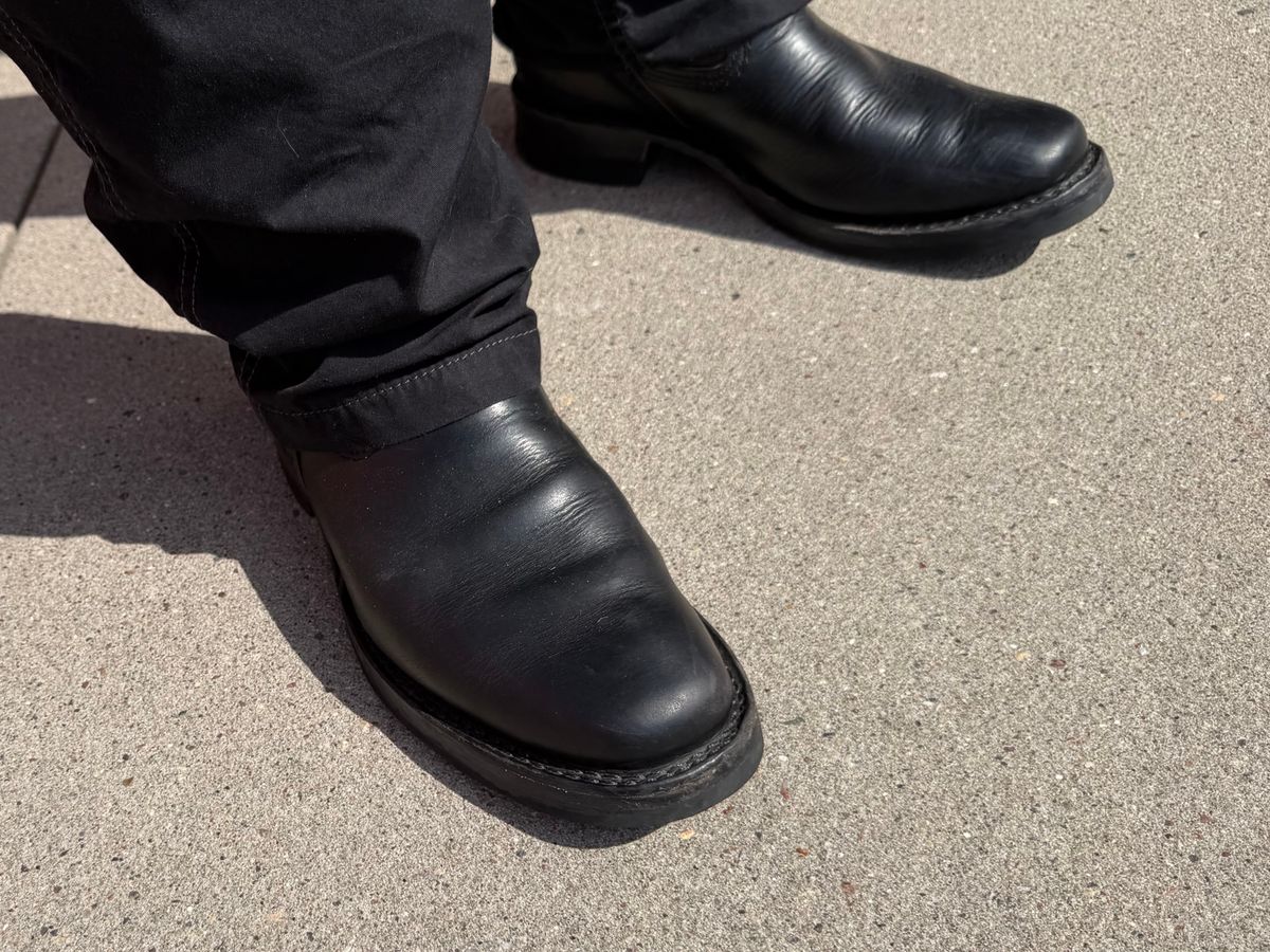 Photo by chris8leal on June 30, 2026 of the Wesco Mister Lou in Horween Black Chromexcel Horsehide.