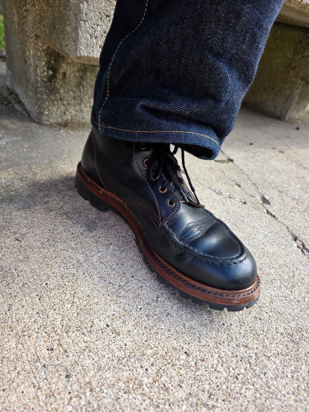 Photo by chris8leal on October 28, 2025 of the John Lofgren Chapman Boots in Horween Black Chromexcel.