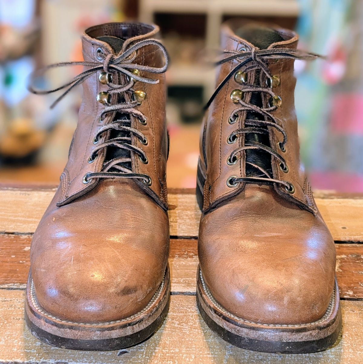 Photo by ZelieDad on February 2, 2026 of the Oak Street Bootmakers Storm Boot in Horween Natural Chromexcel.