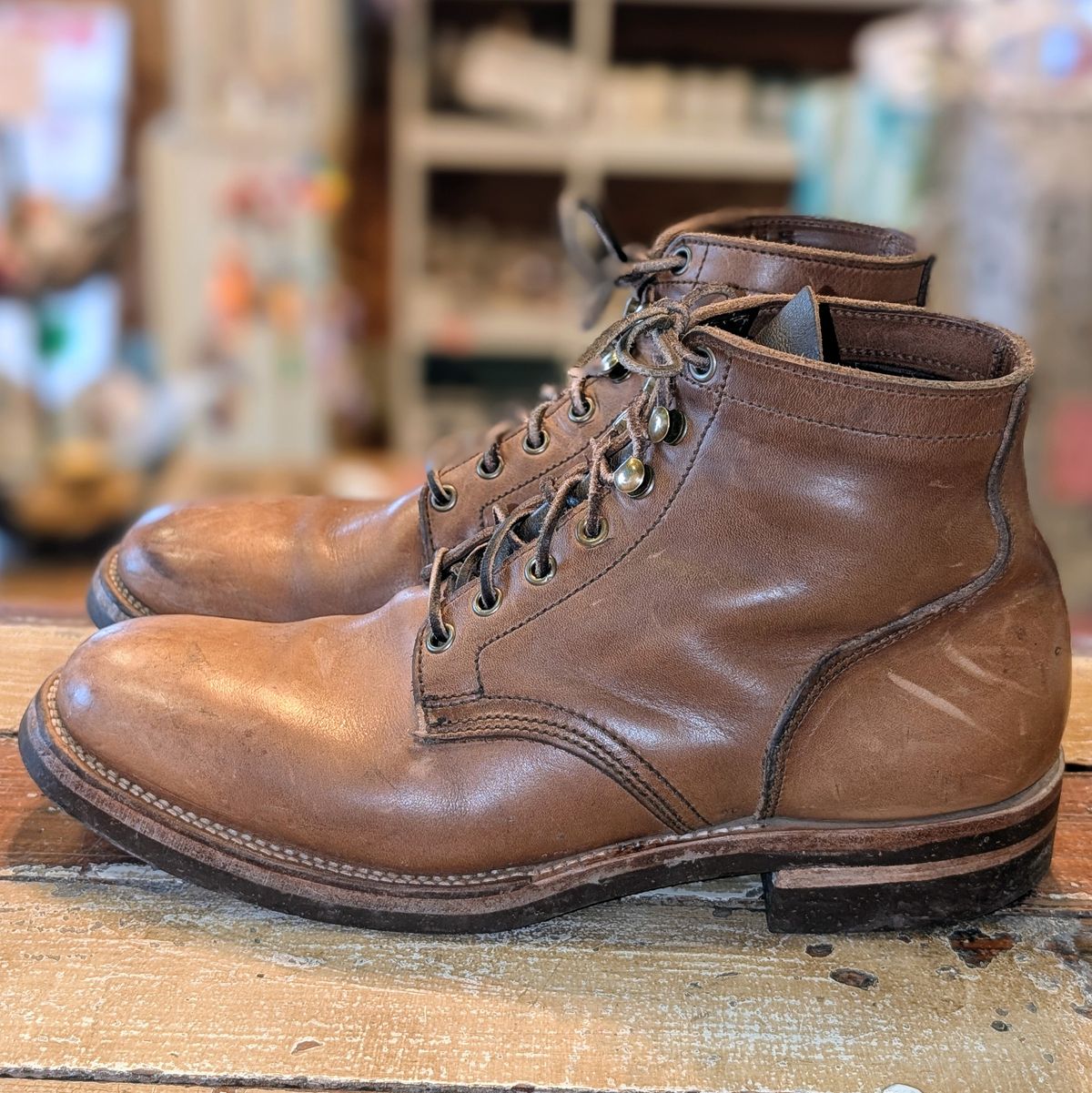 Photo by ZelieDad on February 2, 2026 of the Oak Street Bootmakers Storm Boot in Horween Natural Chromexcel.