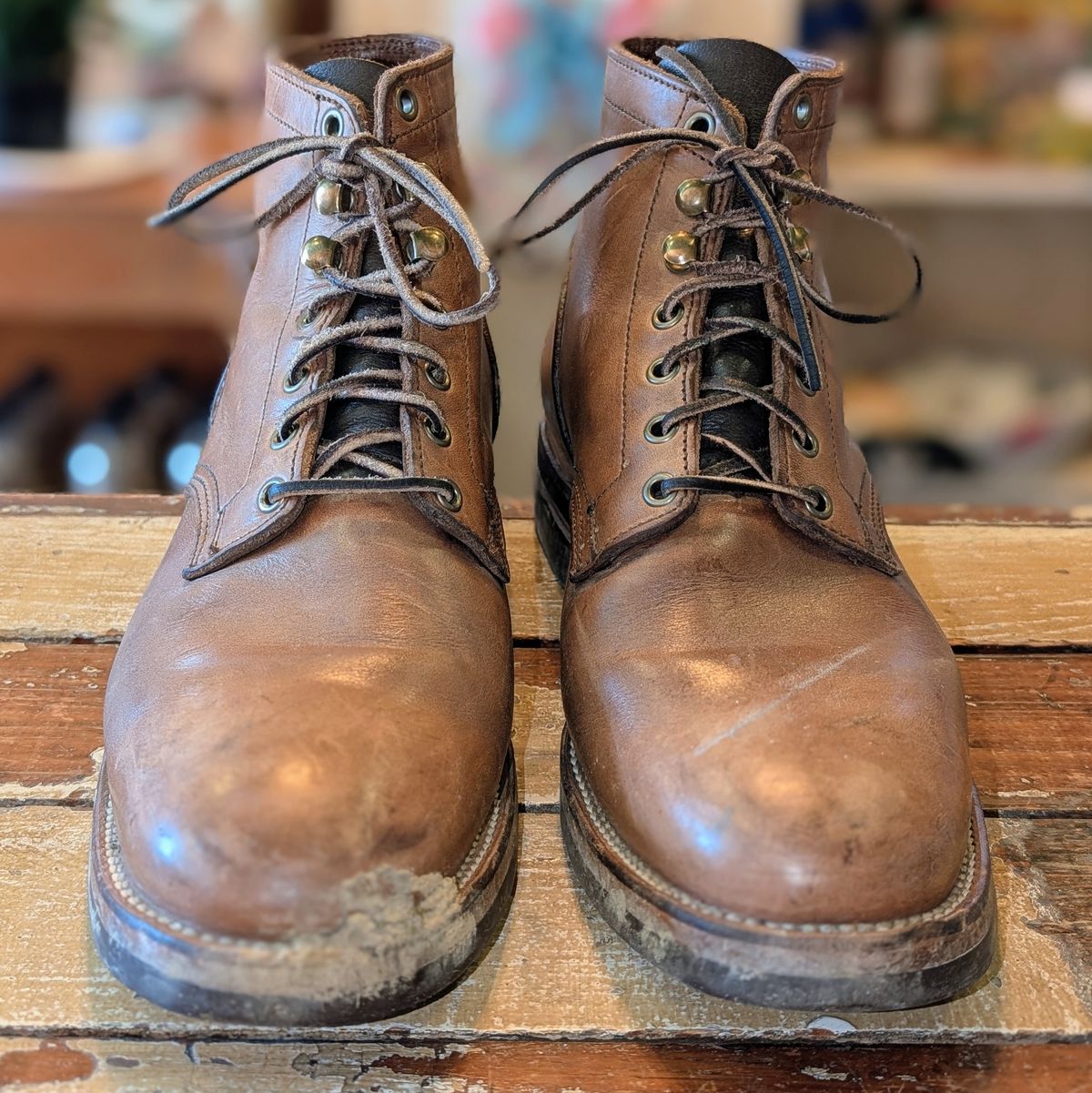 Photo by ZelieDad on February 28, 2026 of the Oak Street Bootmakers Storm Boot in Horween Natural Chromexcel.