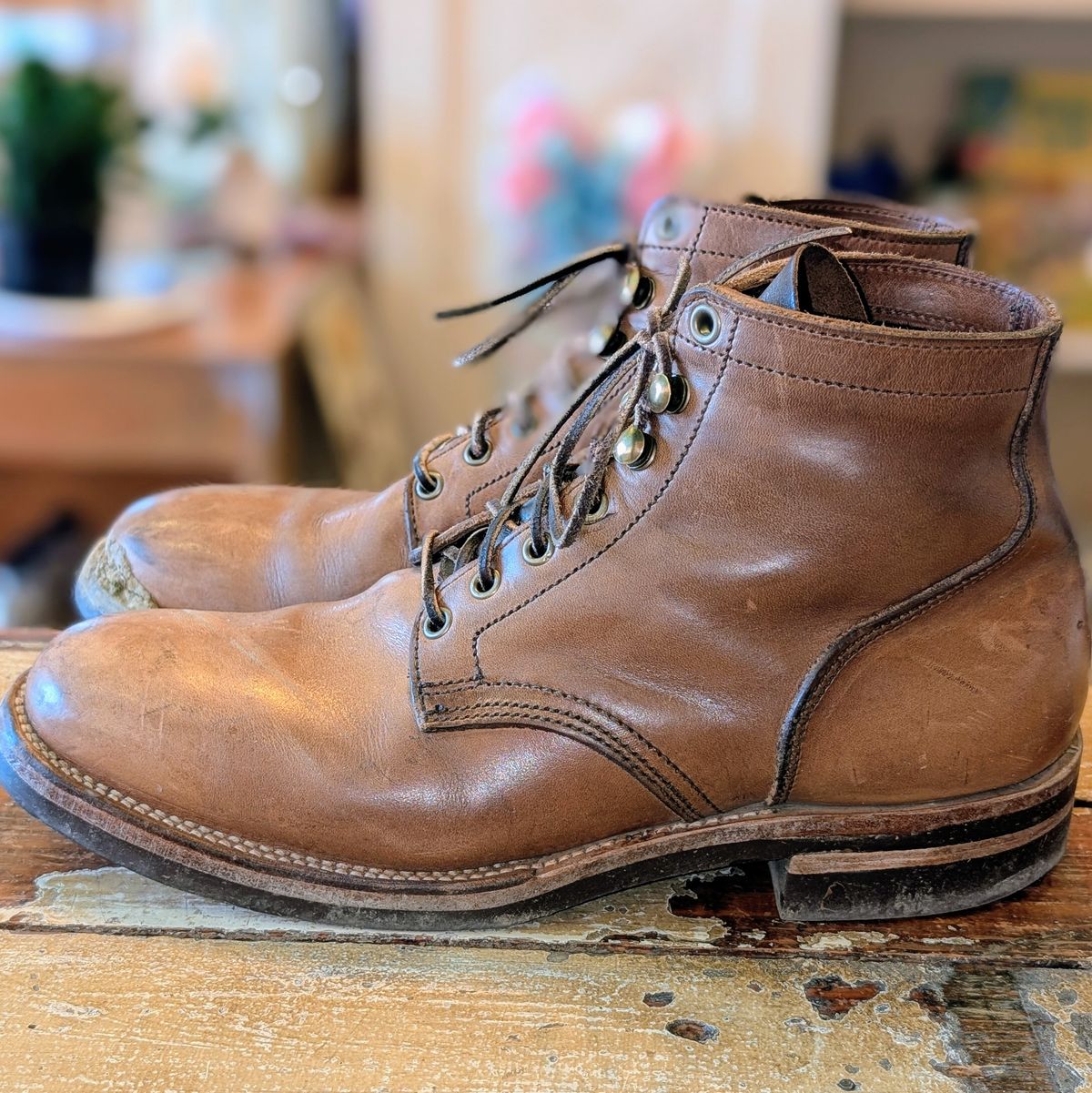 Photo by ZelieDad on February 28, 2026 of the Oak Street Bootmakers Storm Boot in Horween Natural Chromexcel.
