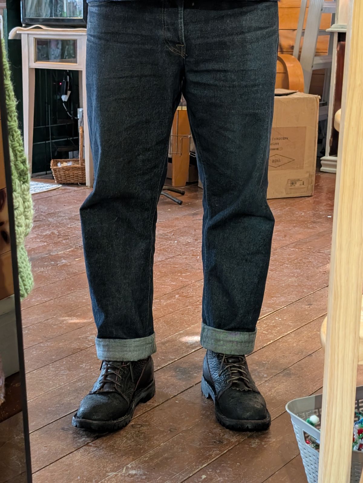 Photo by ZelieDad on January 19, 2026 of the JK Boots Bear Slayers in Bison Bloodcore.