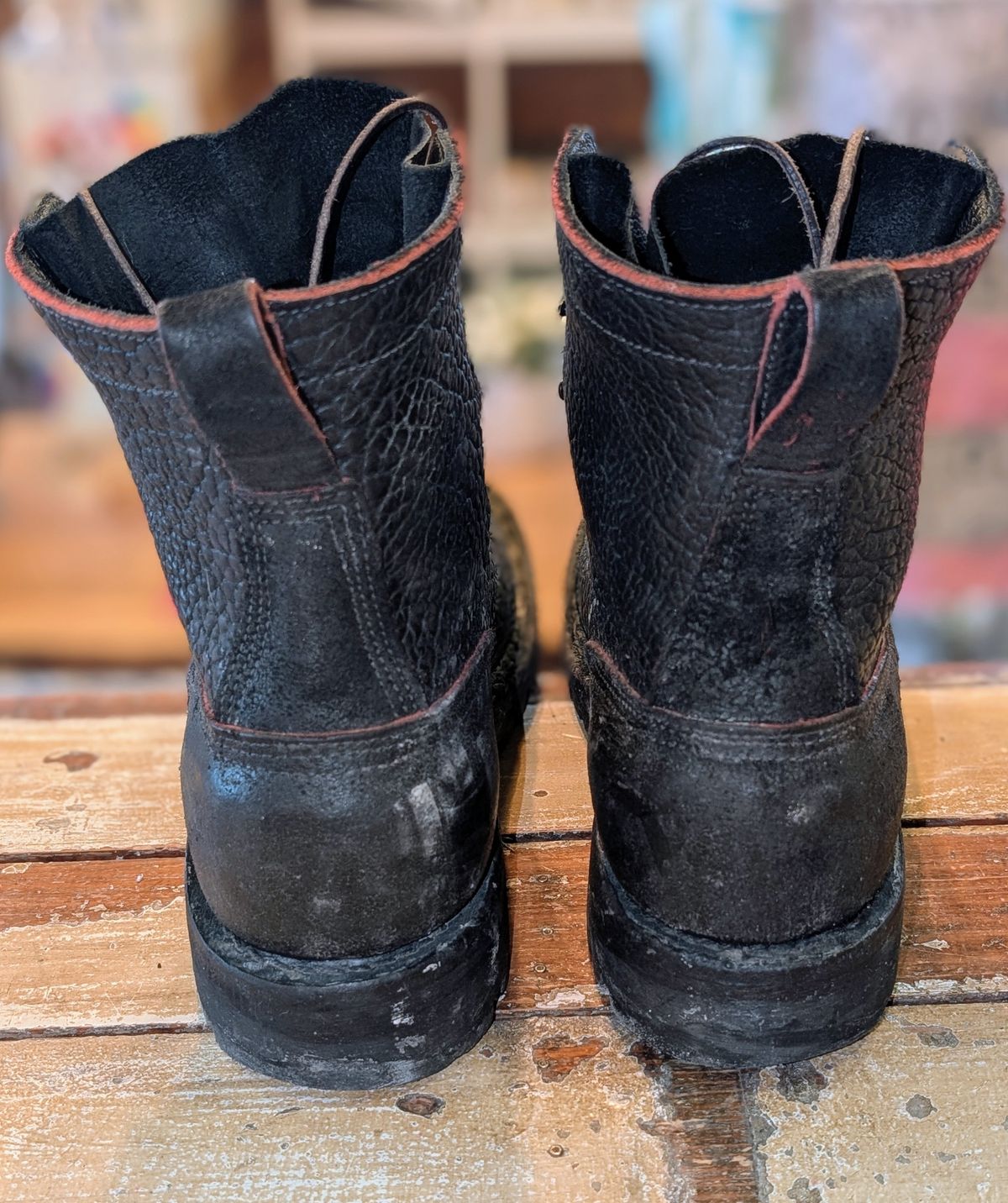 Photo by ZelieDad on February 2, 2026 of the JK Boots Bear Slayers in Bison Bloodcore.