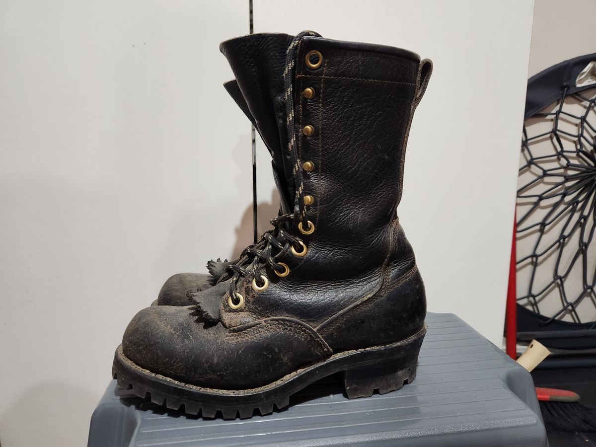 Photo by Jesse_deHoog on January 26, 2025 of the Viberg Bison 10" Caulk Boot in Black Buffalo.