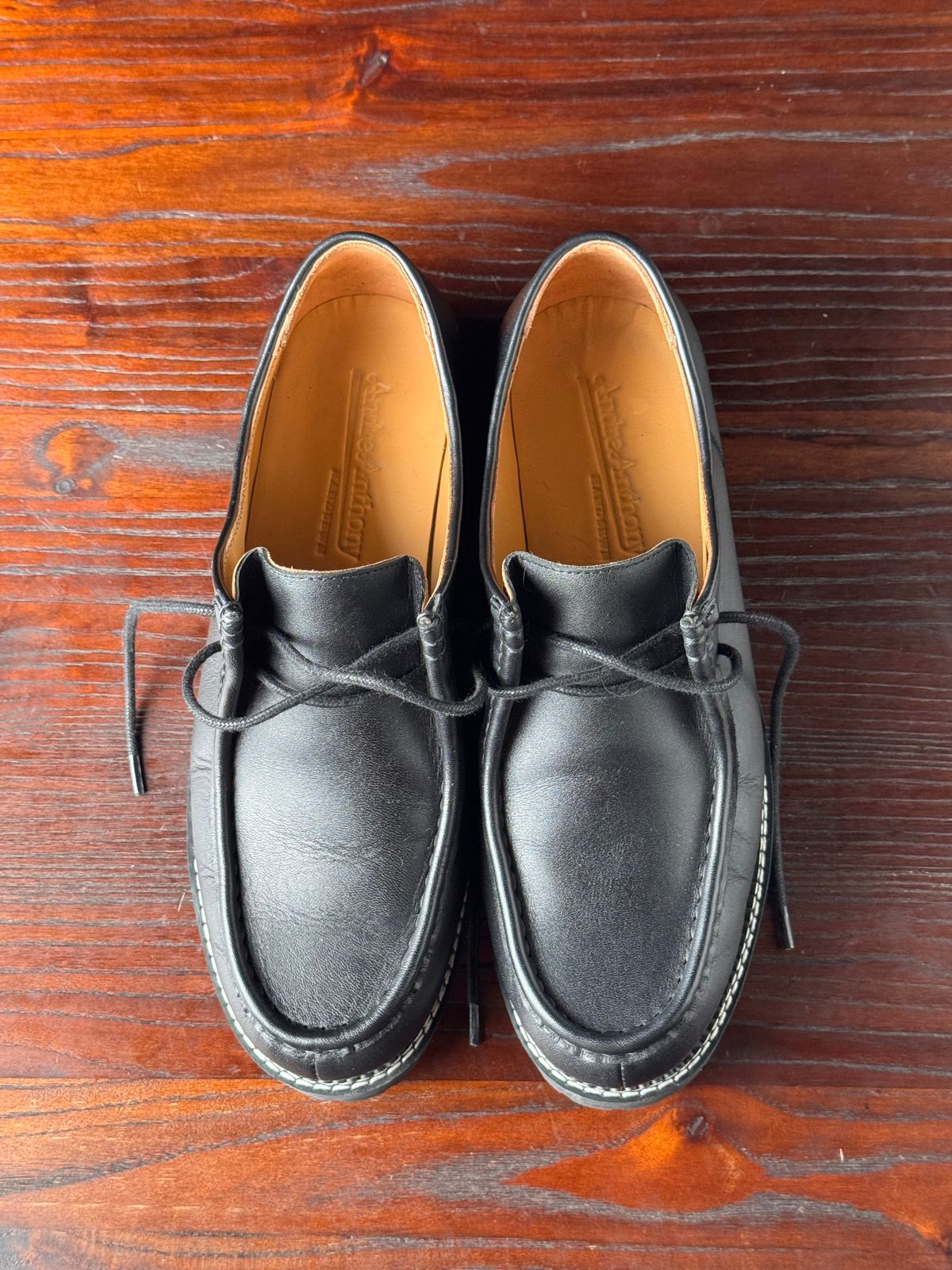 Photo by Davi_Arzika on January 3, 2026 of the Andre Anthony Moc Toe Derbies in Korean Full grain Leather.