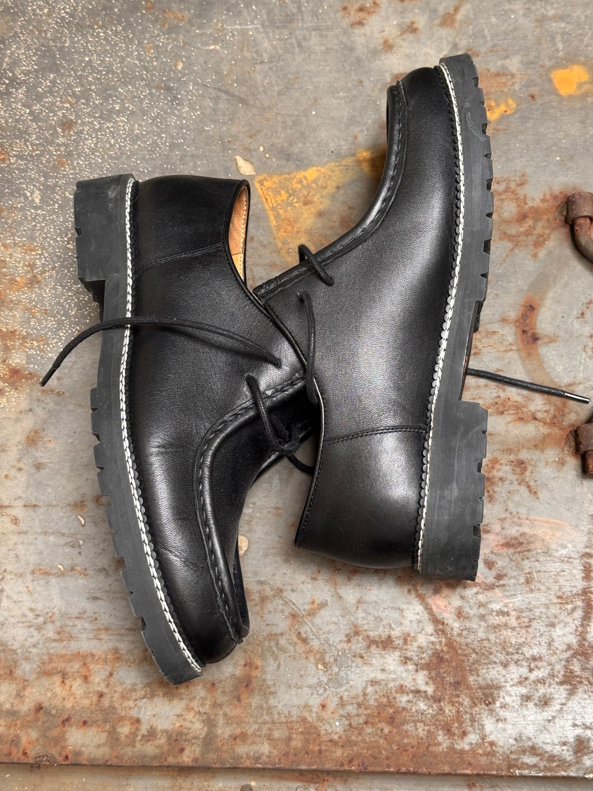 Photo by Davi_Arzika on April 3, 2026 of the Andre Anthony Moc Toe Derbies in Korean Full grain Leather.