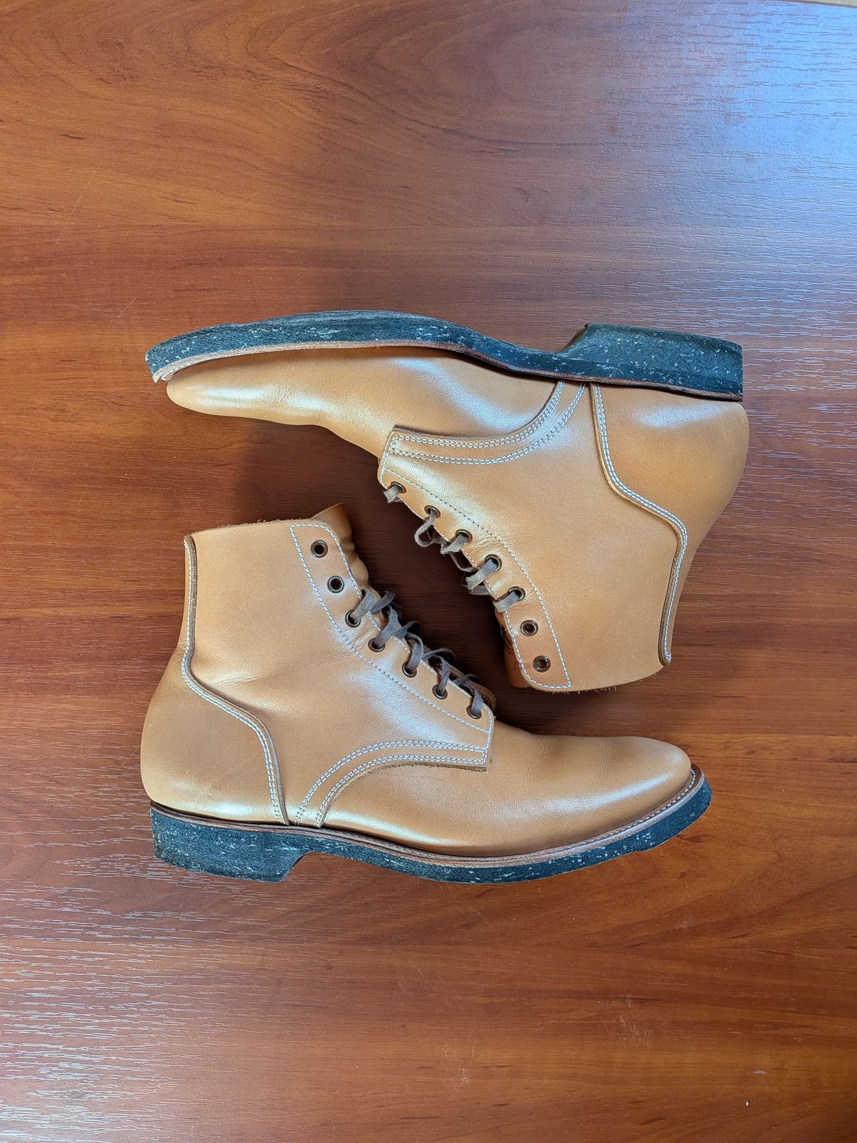 Photo by Tiramisu on February 1, 2026 of the Clinch Yeager Boots in Degermann Natural Gustave Cowhide.