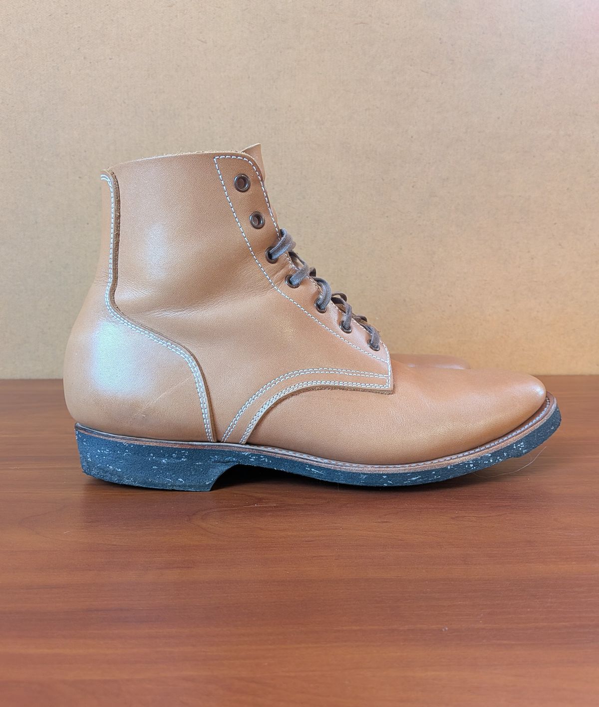 Photo by Tiramisu on February 1, 2026 of the Clinch Yeager Boots in Degermann Natural Gustave Cowhide.