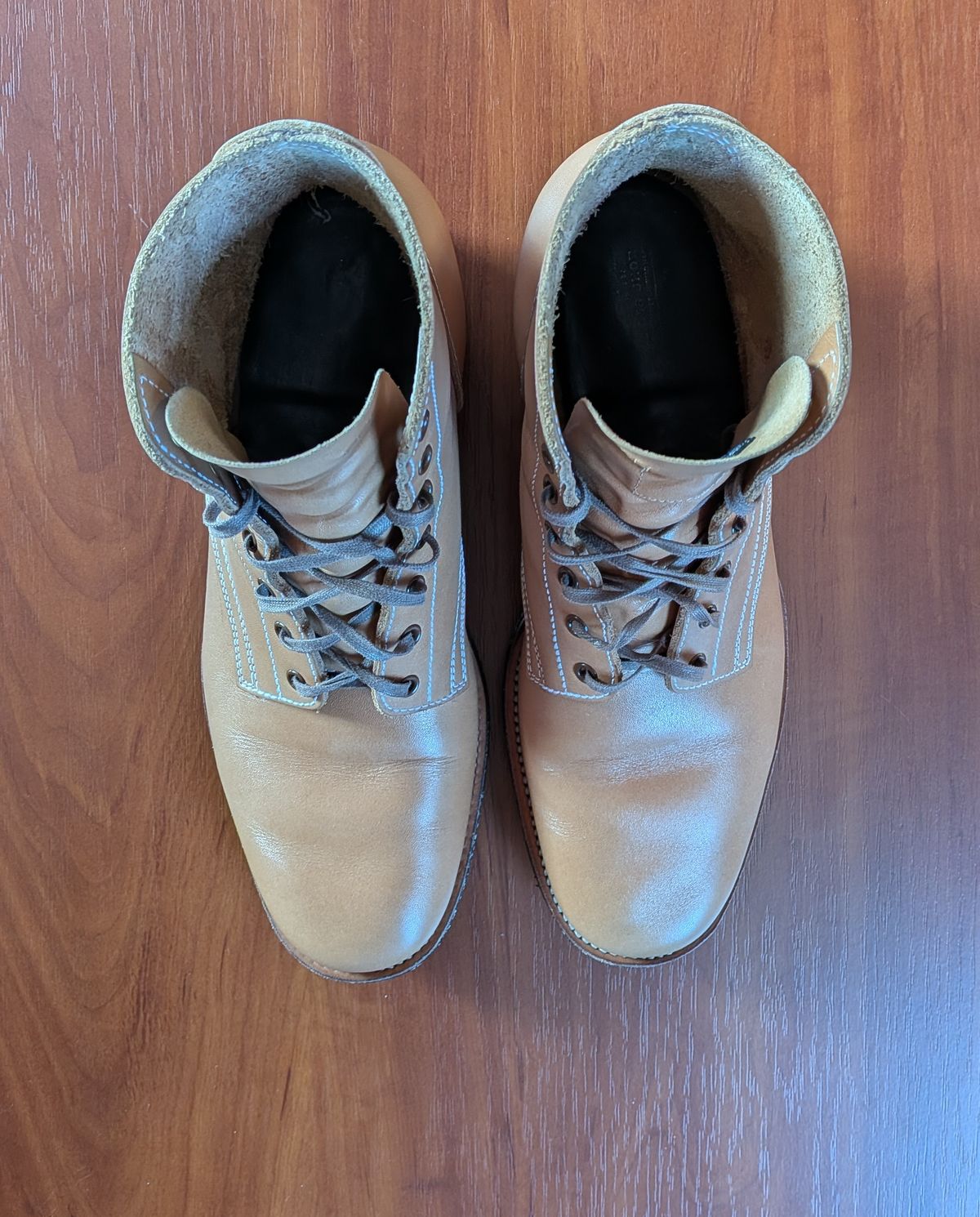 Photo by Tiramisu on February 1, 2026 of the Clinch Yeager Boots in Degermann Natural Gustave Cowhide.