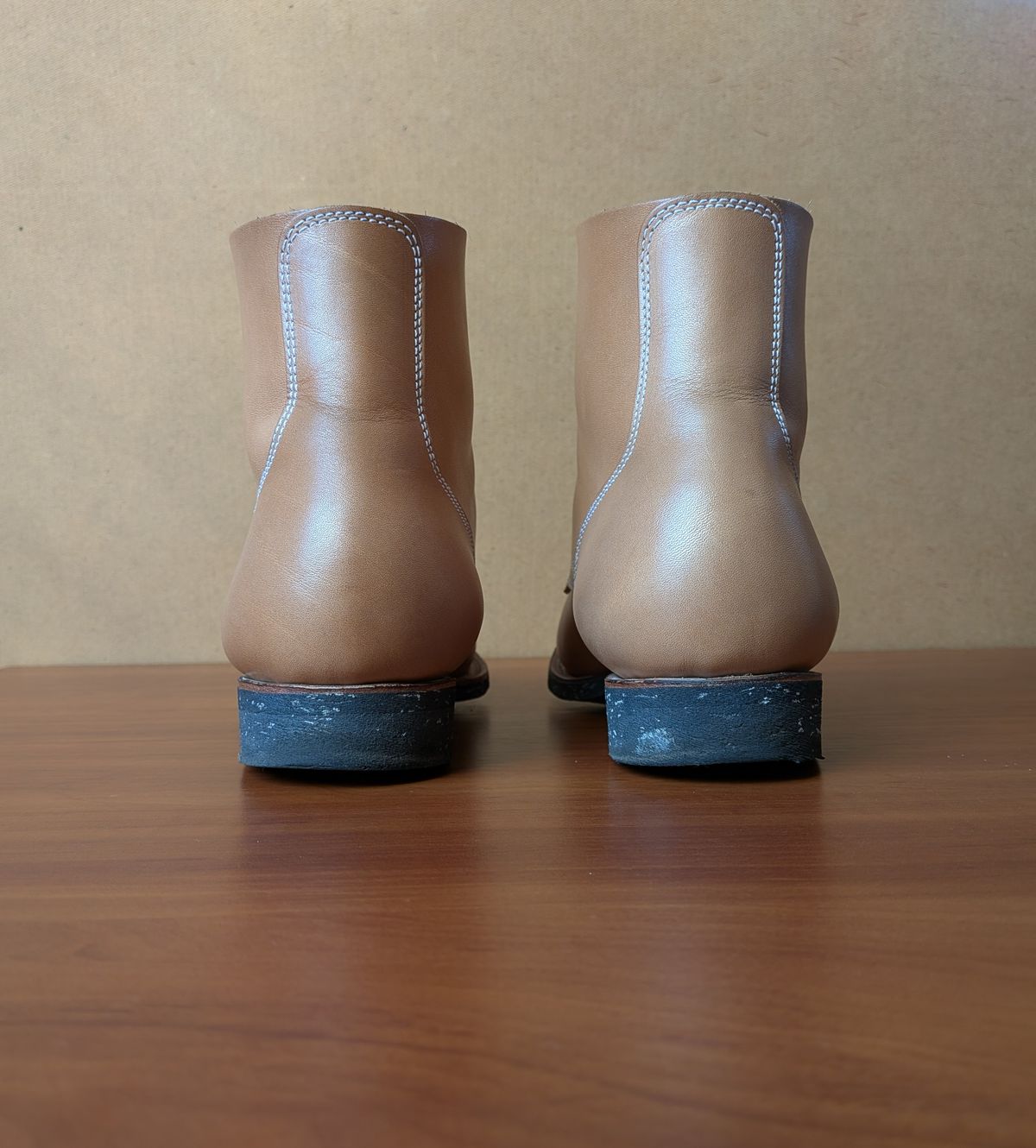 Photo by Tiramisu on February 28, 2026 of the Clinch Yeager Boots in Degermann Natural Gustave Cowhide.