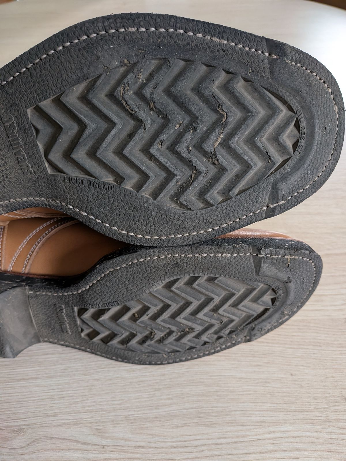 Photo by Tiramisu on March 16, 2026 of the Clinch Yeager Boots in Degermann Natural Gustave Cowhide.